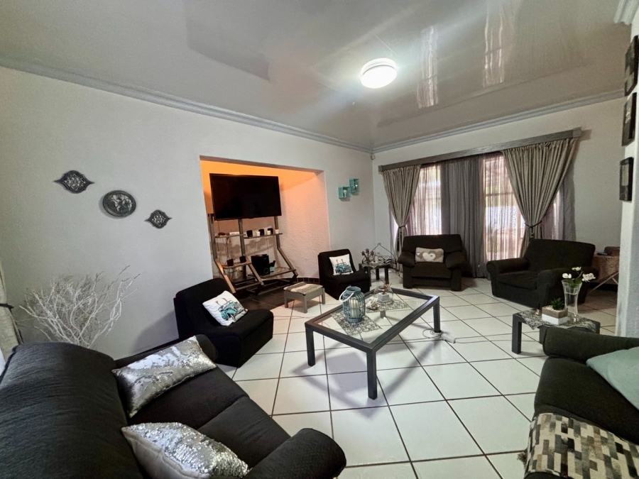 3 Bedroom Property for Sale in Wilkeville North West